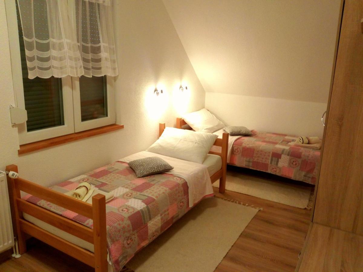 Guest House Lipov Hlad Plitvička Jezera Kültér fotó